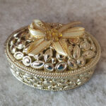 Metallic Gold Vintage Plastic Party Gift Boxes, Oval Wedding Favor Trinket Candy Containers - 10Pcs