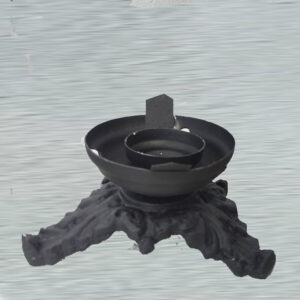 The transparent glass enhances the candles glow and provides essential protection from wind and drafts.