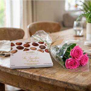 Speak the language of love and indulgence with our curated Elegant Romance Gift Combo
